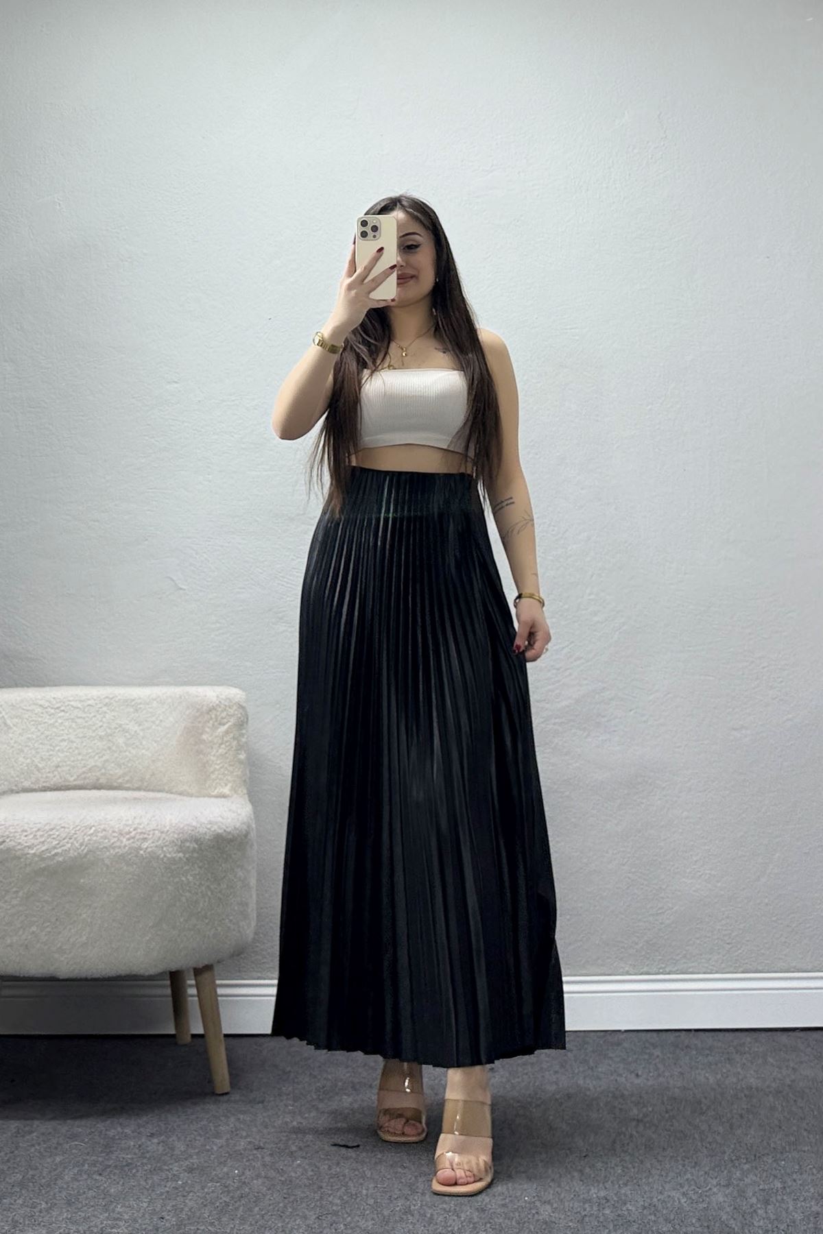 Pileli Etek Siyah - 44029.2111.