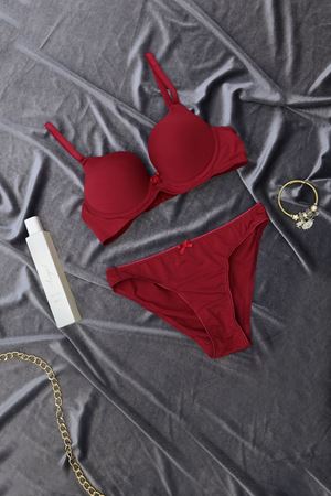 Sütyen Takım Delikli Dolgulu Vişne - 2540.1783.