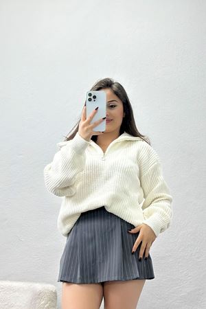 Dik Yaka Triko Beyaz - 31055.1766.