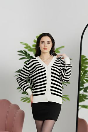 V Yaka Çizgili Hırka Lattesiyah - 4038.1577.