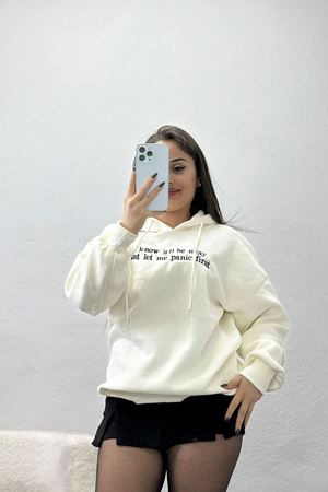 3 İplik Kapşonlu Nakışlı Sweat Beyazsiyah - 42231.1878.