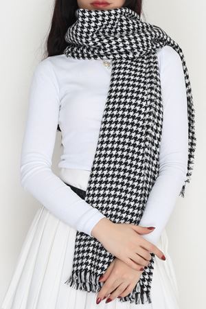 Desenli Kaşe Şal Beyazsiyah - 70811.750.