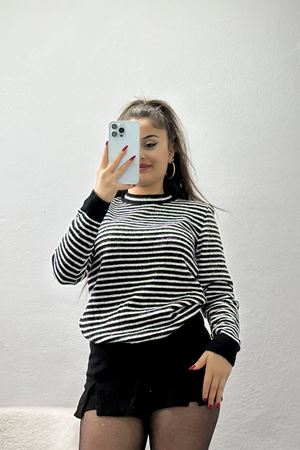 Çizgili Crop Triko Siyah - 2357.1765.