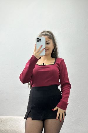 Çerçeve Yaka Fiyonk Detay Kaşkorse Body Bordo - 70786.599.