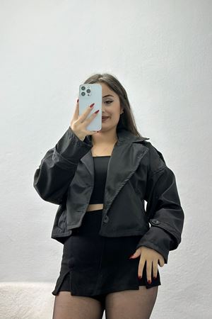 Astarlı Çift Düğmeli Kısa Trençkot Siyah - 90863.147.