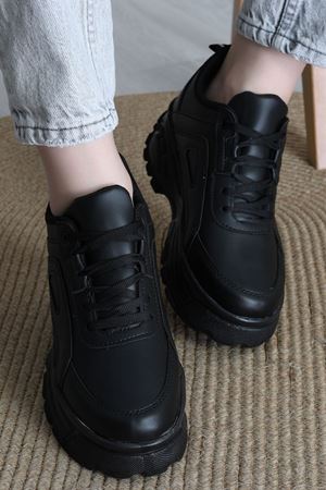 Günlük Spor Ayakkabı Siyah - 31514.2082.