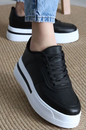 Günlük Spor Ayakkabı Siyahbeyaz - 31512.2082.