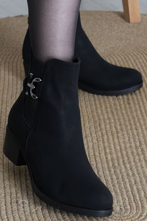 Topuklu Tokalı Bot Siyahsüet - 31487.264.