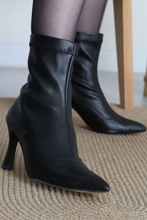 Topuklu Bot Siyahderi - 31484.264.