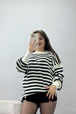 Oversıze Çizgili Triko Beyazsiyah - 2025.1577.