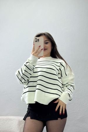 Çizgili Bisiklet Yaka Triko Beyazsiyah - 3099.1577.