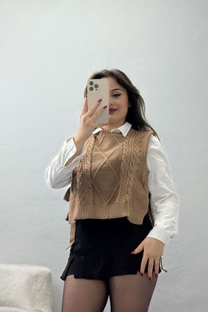 Püsküllü Süveter Mocha - 355.1577.