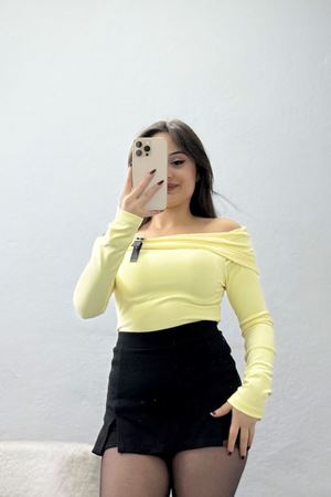 Madonna Yaka Kemer Detaylı Bluz Sarı - 4323.1595.