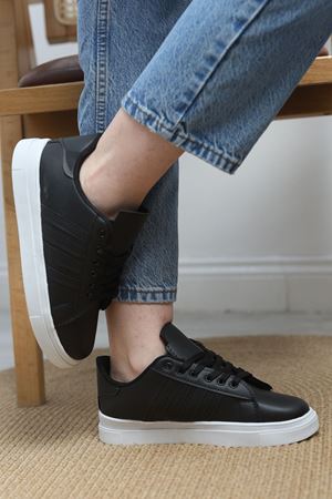 Günlük Ayakkabı Siyahbeyaz1 - 9151.264.