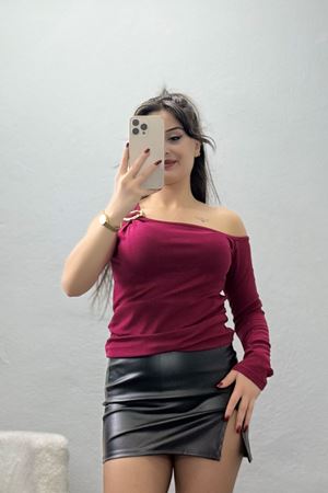 Buzzy Kumaş Tek Omuz Toka Detaylı Bluz Bordo - 1010.2119.