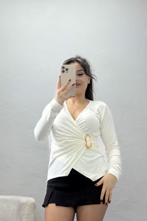 Buzzy Kumaş V Yaka Tokalı Bluz Ekru - 1061.2119.