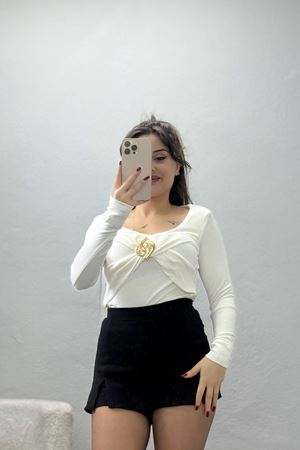 Buzzy Kumaş V Yaka Tokalı Bluz Ekru - 1074.2119.