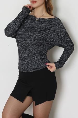 Yumoş Kumaş Kayık Yaka Omuz Düşümlü Bluz Siyahfüme - 31706.2114.
