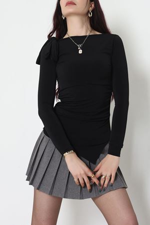 Sandy Önü Asimetrik Kesim Fiyonk Detaylı Bluz Siyah - 42808.1949.