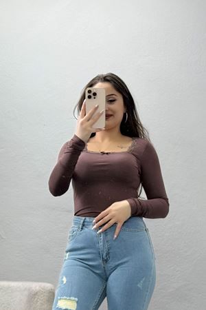 Dantel Detaylı Çerçeve Yaka Viskon Body Kahve - 5505.599.