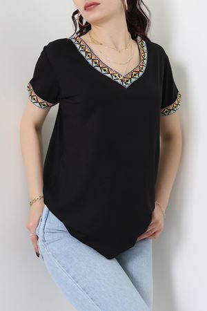 V Şerit Etnik Desen Yakalı Viskon Bluz Siyah - 43000.1256.