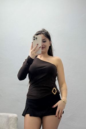 Buzzy Kumaş Tek Omuz Toka Detaylı Bluz Kahve - 1052.2119.