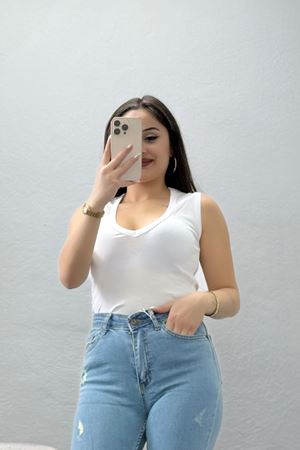 V Yaka Ribana Atlet Beyaz - 21899.200.