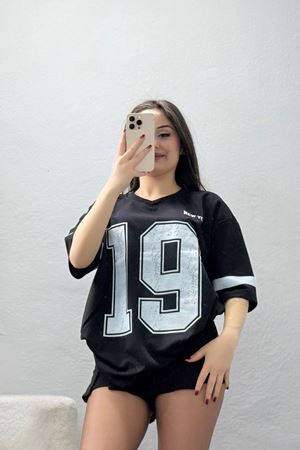 V Yaka Oversize 2 İplik Forma Tişört Siyah - 88106.1878.