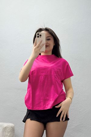 Dik Yaka Kısa Kol Pamuklu Kısa Tişört Fuşya - 19588.200.
