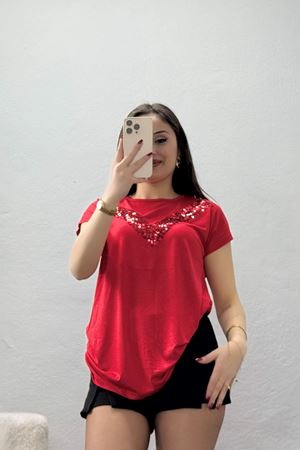 Yaka Pul İşlemeli Viskon Bluz Kırmızı - 70647.599.