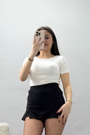 Sırt Transparan Dantel Detaylı İpeksi Viskon Bluz Ekru - 71092.1567.