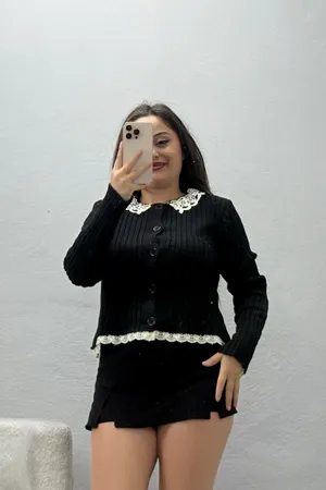Kadın Dantel Detaylı Triko Hırka Siyah