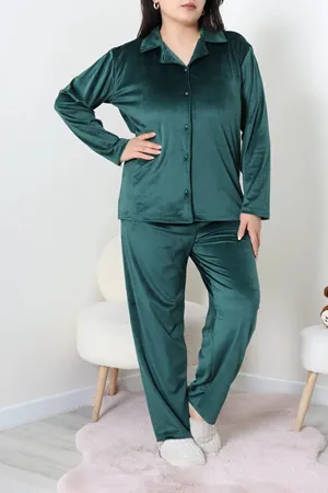 Kadın Fransız Kadife Büyük Beden Düğmeli Pijama Takımı Zümrüt