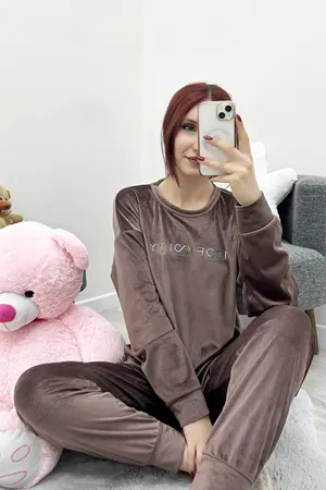 Kadın Fransız Kadife Pijama Takımı Kahve