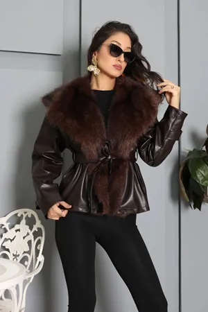 Kadın Yakası Kürklü Kuşaklı Deri Ceket Kahve