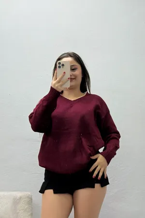 Kadın V Yaka Dantel Detaylı Triko Kazak Bordo
