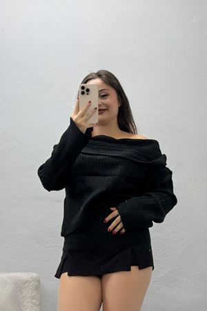 Kadın Madonna Yaka Kazak Siyah