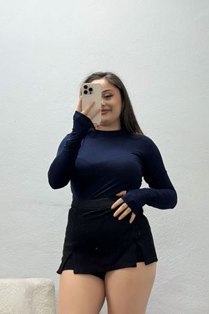 Kadın Dik Yaka Parmak Geçmeli Viskon Body Laci