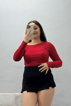 Kadın Asimetrik Kesim Dalgıç Uzun Kollu Body Kırmızı