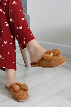 Kadın Fiyonk Detaylı Peluş Ev Terliği Taba