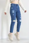 Kadın Fit Yırtık Yamalı Mom Jean Mavi