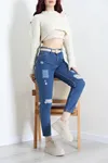 Kadın Fit Yırtık Yamalı Mom Jean Mavi