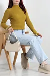 Kadın Dik Yaka Parmak Geçmeli Triko Body Yağyeşili