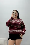 Kadın Nakış İşlemeli Triko Kazak Bordokrem