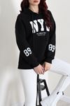 Kadın Kapşonlu Baskılı Sweat Siyah Model TV-101533